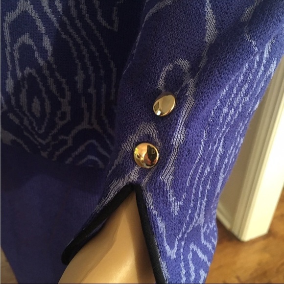ST. JOHN VIBRANT ROYAL BLUE 3 PIECE SUIT JACKET 8 SHIRT SMALL SKIRT 12 E… - Picture 10 of 10